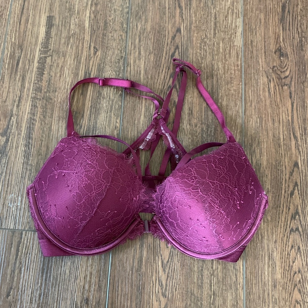 Kir Front close lace bra